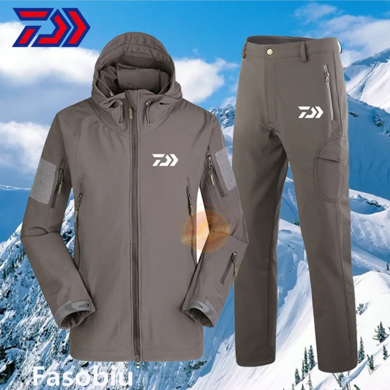 2020 Daiwa Clothing Fishing Clothing Men Autumn Winter WaterProof Jacket Hiking Hunting Clothes For Pants Men Hooded Fishing Set
2020 Daiwa Clothing Fishing Clothing Men Autumn Winter WaterProof Jacket Hiking Hunting Clothes For Pants Men Hooded Fishing Set