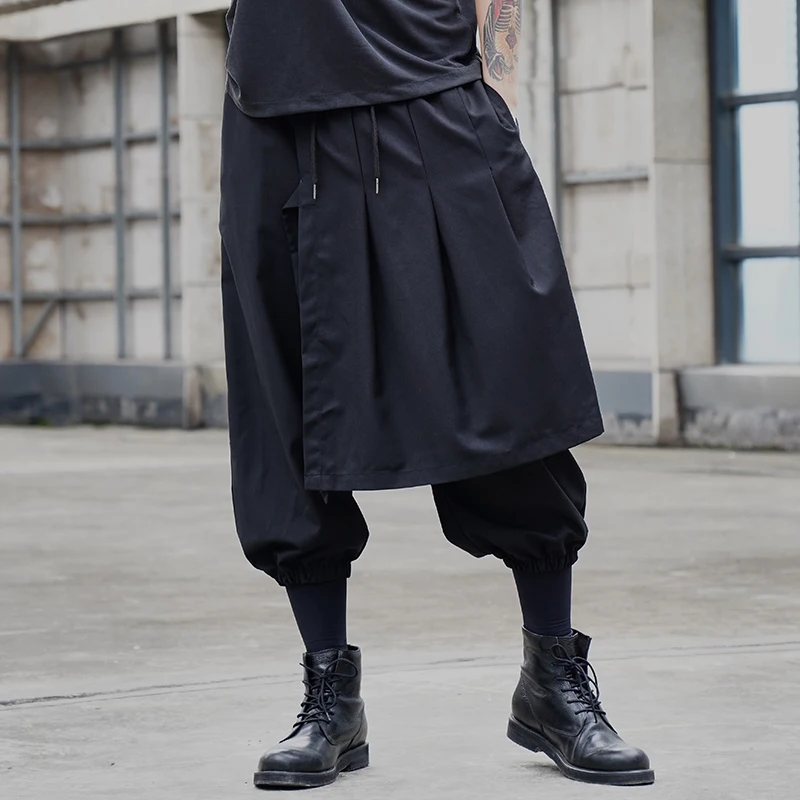 Men Dark Black Vintage Fashion Casual Loose Skirt Pants Male Japan Streetwear Hip Hop Gothic Punk Trousers Harem Pant Punk Style
Men Dark Black Vintage Fashion Casual Loose Skirt Pants Male Japan Streetwear Hip Hop Gothic Punk Trousers Harem Pant Punk Style