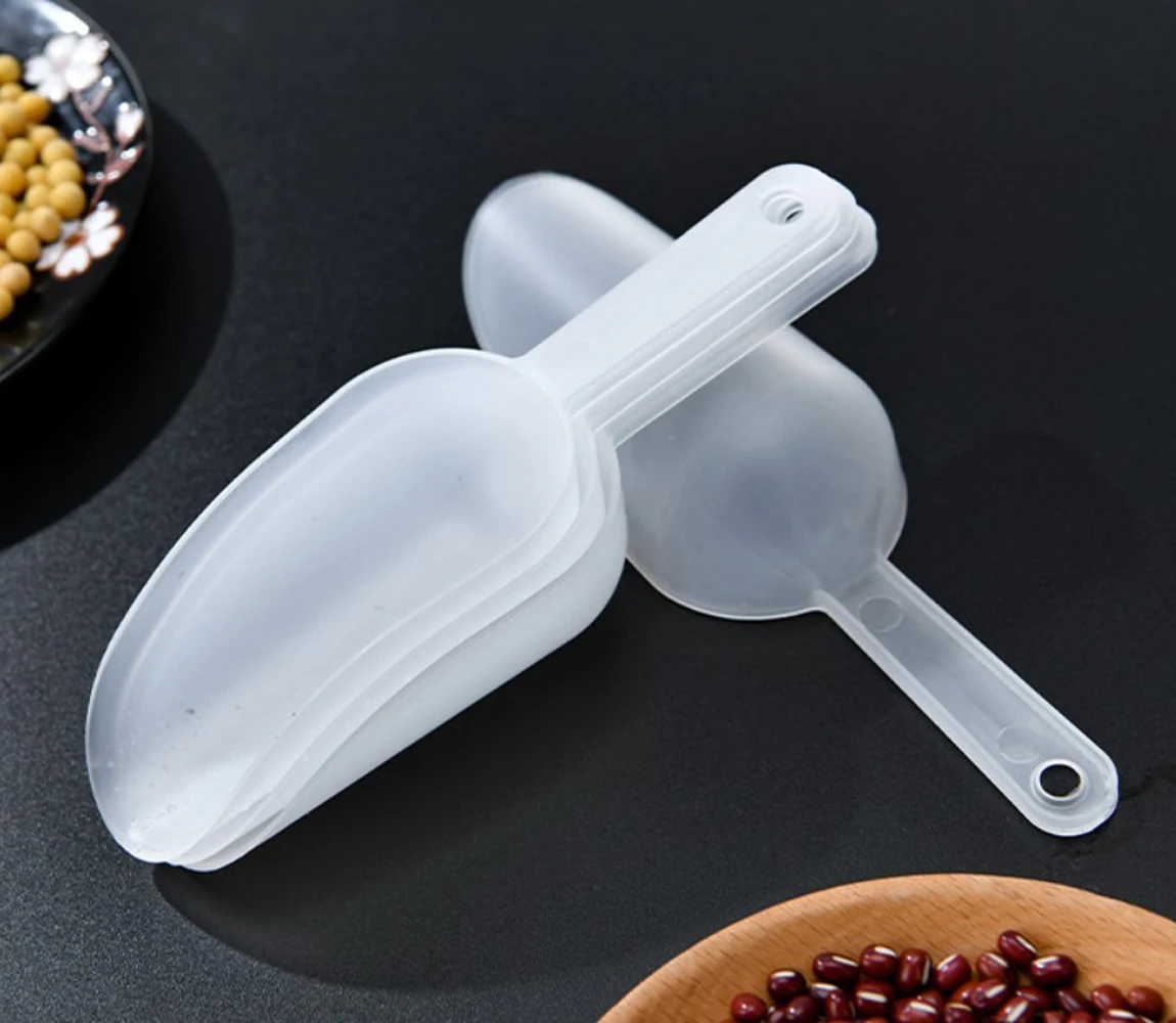 Mini Plastic Ice Spoon Measuring Spoon Multi-functional Frosting Spatula Rice Shovel Flour Spoon Dessert Self-service Spoon
Mini Plastic Ice Spoon Measuring Spoon Multi-functional Frosting Spatula Rice Shovel Flour Spoon Dessert Self-service Spoon