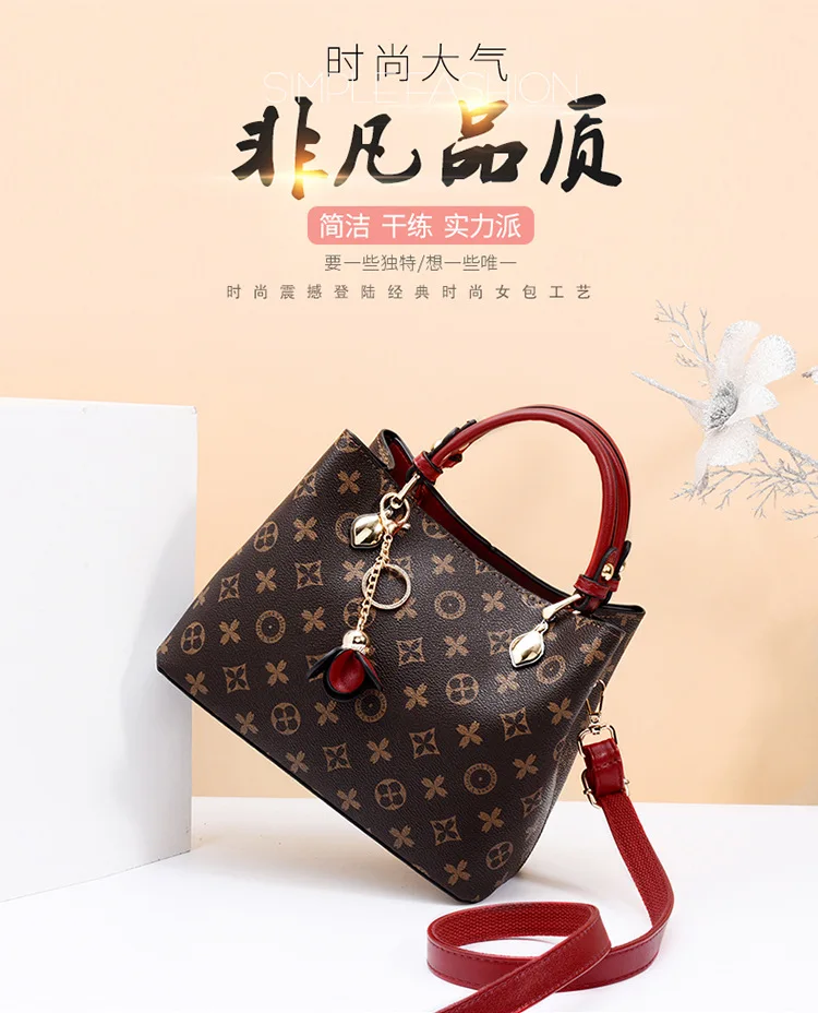 2021 spring and summer new style women's bag big bag classic flower bag portable shoulder bag luxury brand handbags designer bag
2021 spring and summer new style women's bag big bag classic flower bag portable shoulder bag luxury brand handbags designer bag