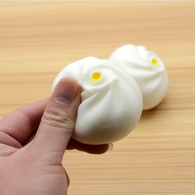 Artificial Food Slow Rebound Large 6cm Baozi Pu Soft Steamed Bread Toy Mobile Phone Bag Key Pendant
Artificial Food Slow Rebound Large 6cm Baozi Pu Soft Steamed Bread Toy Mobile Phone Bag Key Pendant