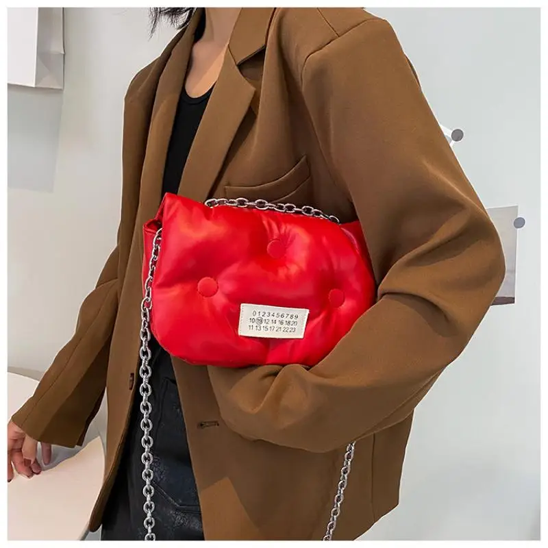 Space Cotton Flap Women Bag PU Small Handbags Chain Shoulder Crossbody Bags Designer Puffy Tote Women's Winter Pouch Clutch 2021
Space Cotton Flap Women Bag PU Small Handbags Chain Shoulder Crossbody Bags Designer Puffy Tote Women's Winter Pouch Clutch 2021