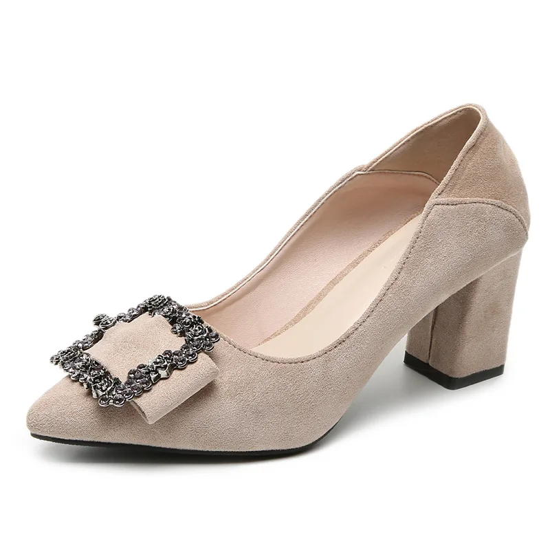 2020 Suede women's shoes thick heel high heel pointed square buckle women's shoes large size rhinestone decoration
2020 Suede women's shoes thick heel high heel pointed square buckle women's shoes large size rhinestone decoration