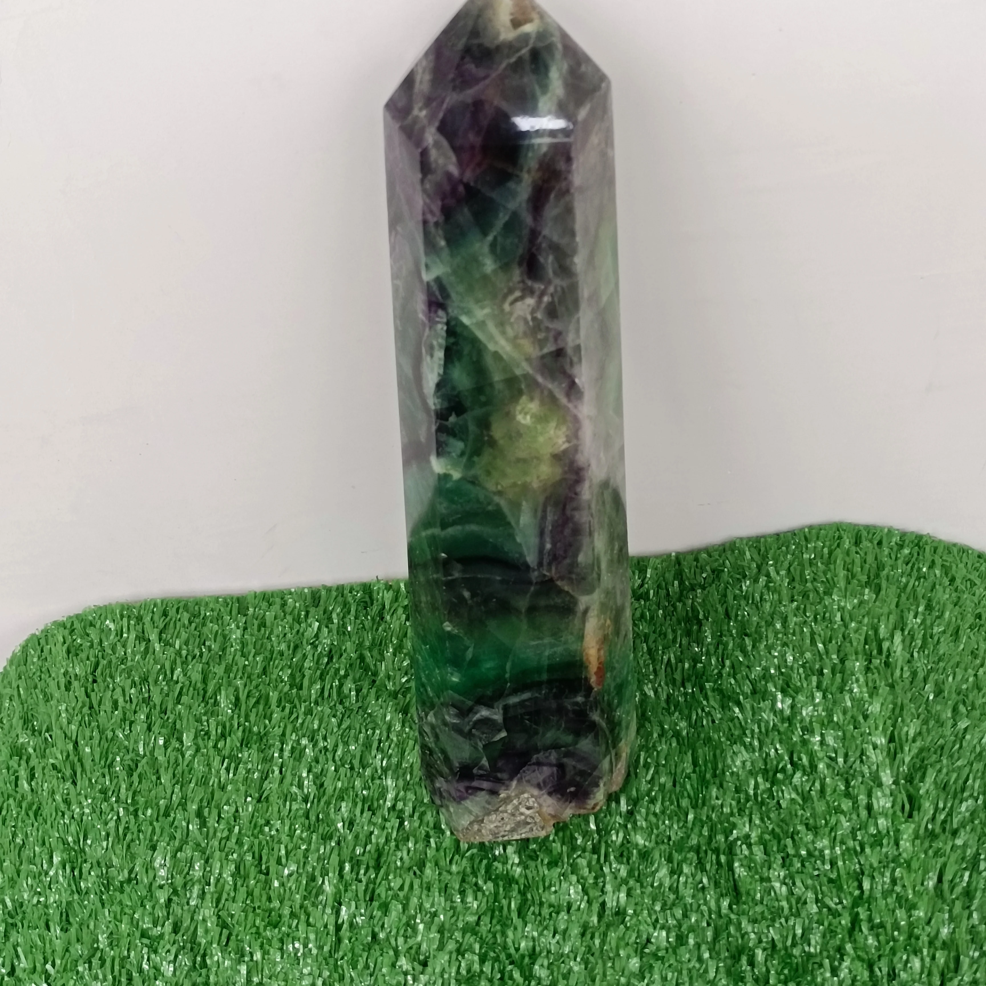 1500-3000g 1pc Large natural crystal cave fluorite pillars crystal wand reiki therapeutic furniture feng shui
1500-3000g 1pc Large natural crystal cave fluorite pillars crystal wand reiki therapeutic furniture feng shui
