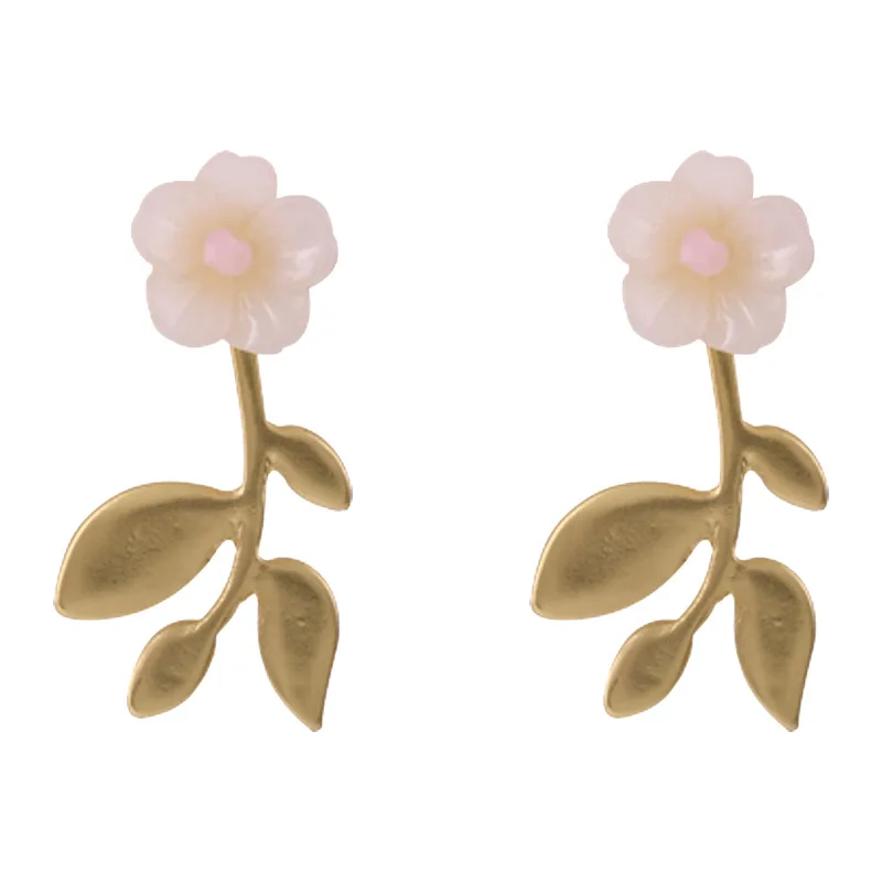 Korean Fashion Vintage White Shell Flower Metal Leaf Plant Stud Earrings for Women Girl Wedding Birthday Jewelry Gift
Korean Fashion Vintage White Shell Flower Metal Leaf Plant Stud Earrings for Women Girl Wedding Birthday Jewelry Gift