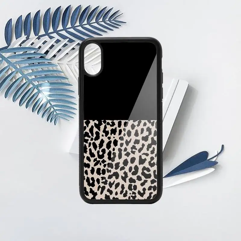 Ottwn Leopard Print Pattern Phone Case PC for iPhone 11 12 pro XS MAX 8 7 6 6S Plus X 5S SE 2020 XR
Ottwn Leopard Print Pattern Phone Case PC for iPhone 11 12 pro XS MAX 8 7 6 6S Plus X 5S SE 2020 XR