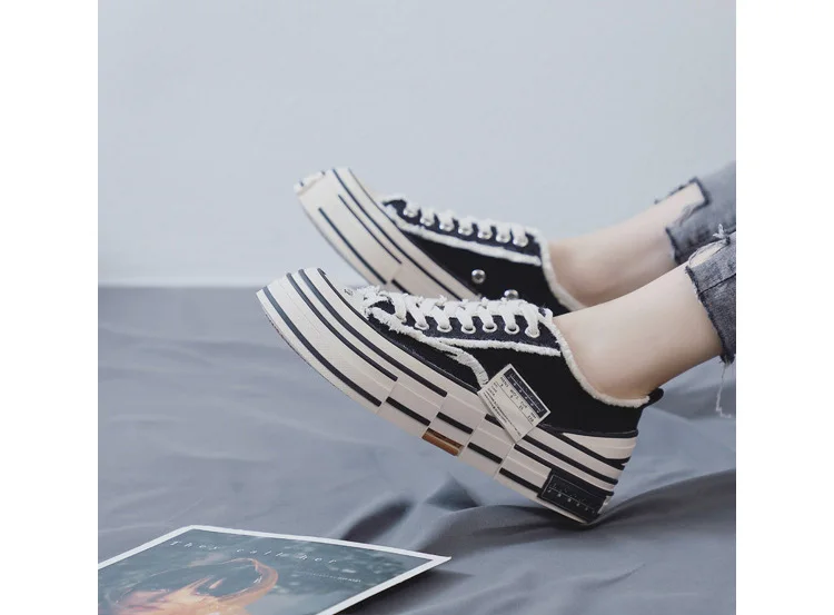 Timalina Casual Women Vulcanized Shoes Shoes Breathable Outdoor Sneakers Spring Summer Shoe Platform Tassels Lace Up Shoes
Timalina Casual Women Vulcanized Shoes Shoes Breathable Outdoor Sneakers Spring Summer Shoe Platform Tassels Lace Up Shoes