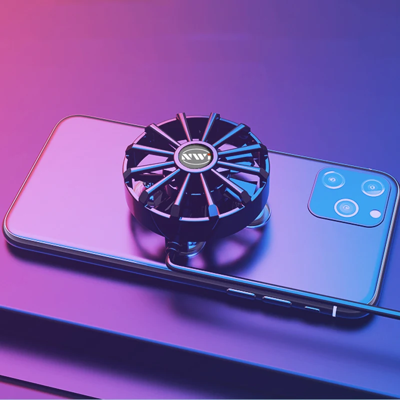 Suspended Mobile Phone Cooler Portable Cooling Fan Adjustable Holder Heat Sink For iPhone Samsung Huawei Phone Radiator Game Pad
Suspended Mobile Phone Cooler Portable Cooling Fan Adjustable Holder Heat Sink For iPhone Samsung Huawei Phone Radiator Game Pad