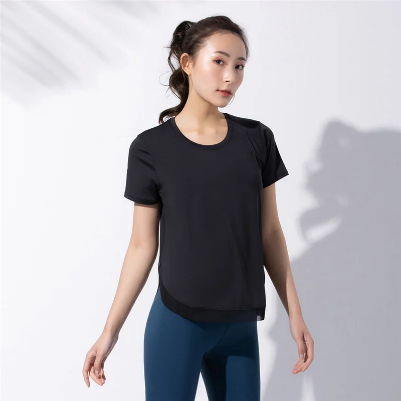 2021 Summer New Net Yarn Patchwork Yoga Shirts Women Breathable Quick-drying Sport Outdoor Loose Running Short-sleeve t Shirt 
2021 Summer New Net Yarn Patchwork Yoga Shirts Women Breathable Quick-drying Sport Outdoor Loose Running Short-sleeve t Shirt