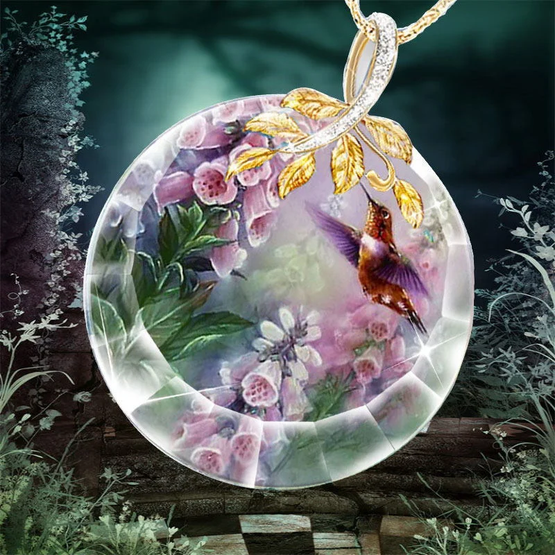 Creative Lady Exquisite and Elegant Hummingbird Flower Crystal Pendant Necklace Fashion Jewelry Holiday Gift
Creative Lady Exquisite and Elegant Hummingbird Flower Crystal Pendant Necklace Fashion Jewelry Holiday Gift