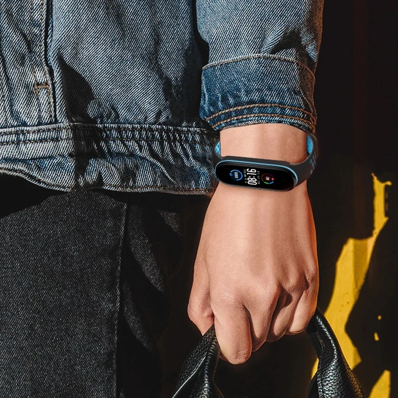 Silicone Strap for Xiaomi Mi Band 3 456 Two-color Strap Porous Anti-sweat Sport Breathable Strap Buckle Replacement Wrist Straps
Silicone Strap for Xiaomi Mi Band 3 456 Two-color Strap Porous Anti-sweat Sport Breathable Strap Buckle Replacement Wrist Straps