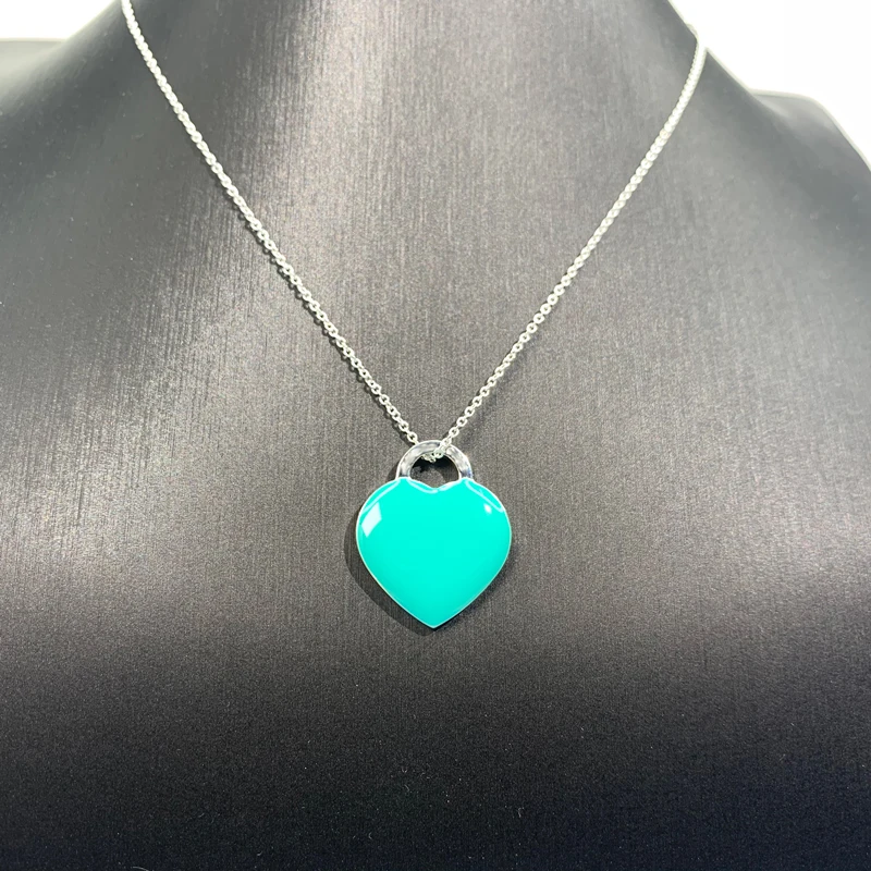 Light luxury brand jewelry s925 enamel love necklace fashion lady jewelry necklace Valentine's day diy gift
Light luxury brand jewelry s925 enamel love necklace fashion lady jewelry necklace Valentine's day diy gift