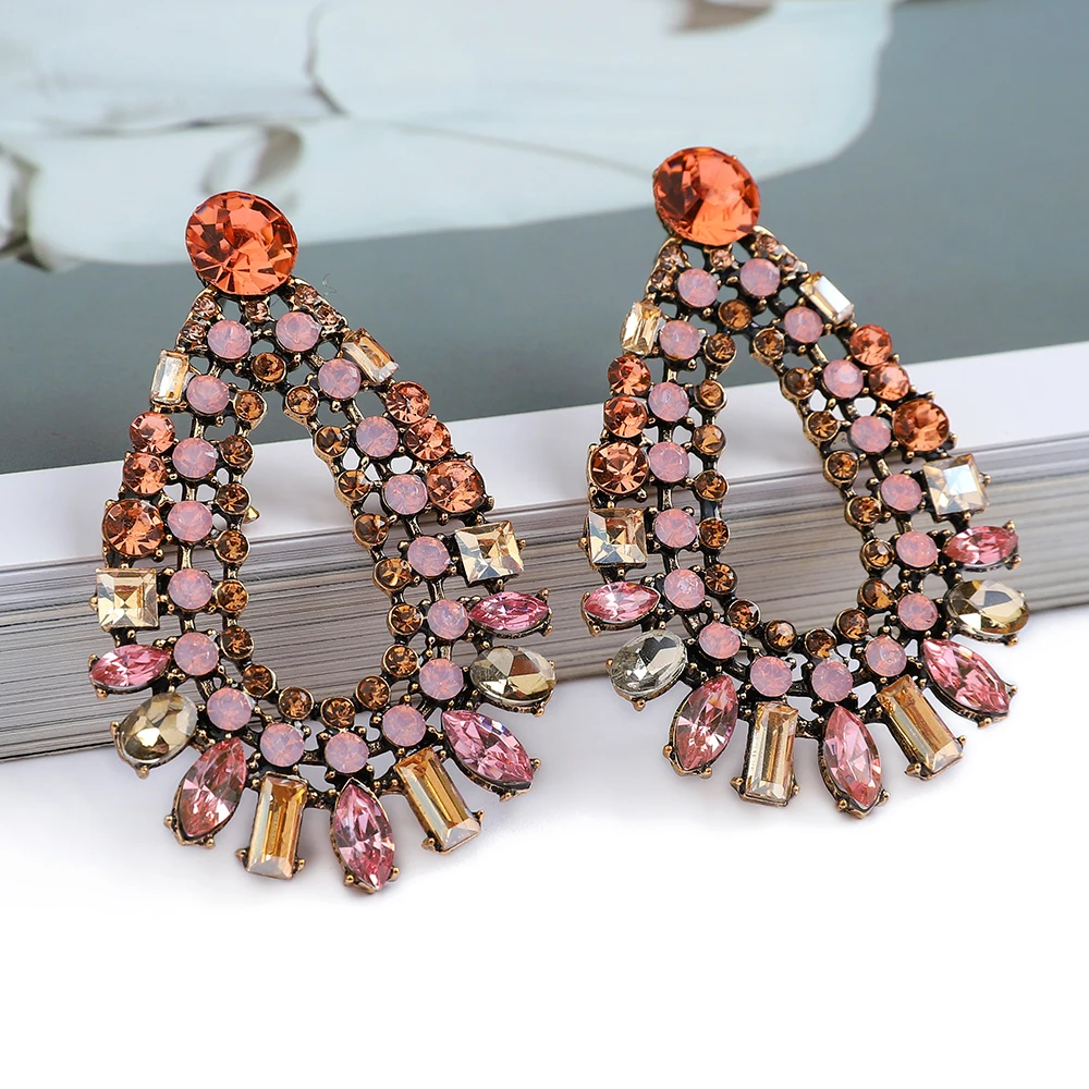 Fashion Colorful Water Drop Crystal Pendants Earrings Trend Vintage Boho High-Quality Charm Fairy Metal Party Hanging Jewelry
Fashion Colorful Water Drop Crystal Pendants Earrings Trend Vintage Boho High-Quality Charm Fairy Metal Party Hanging Jewelry
