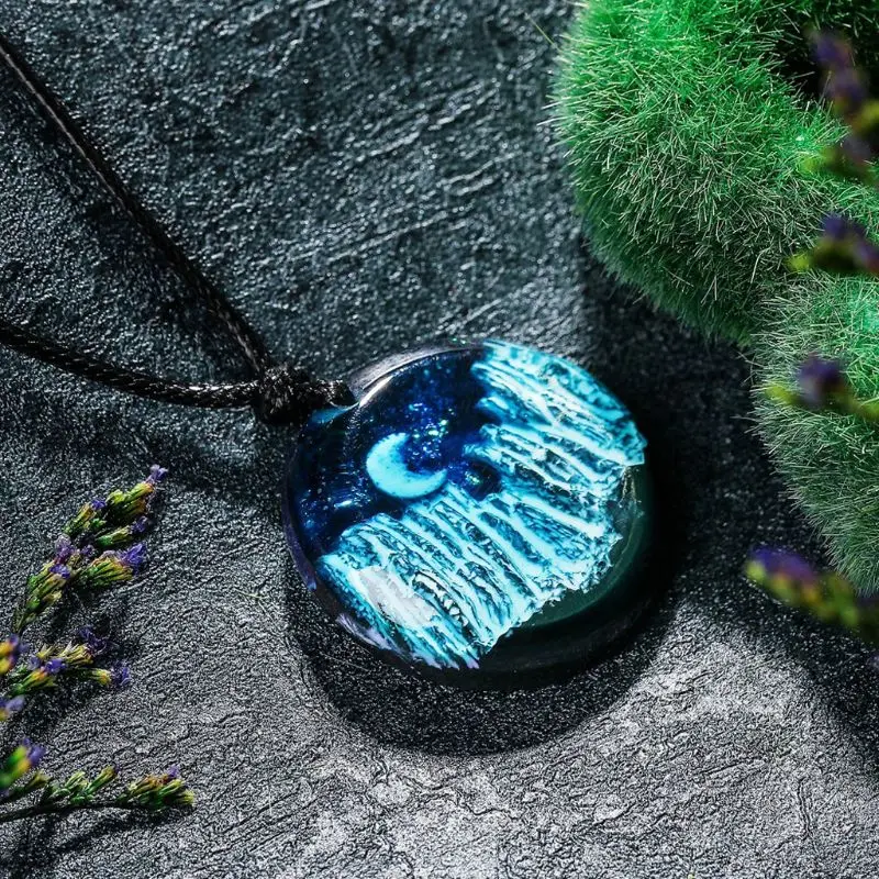 69HB Handmade Micro Landscape Transparent Resin Art Pendant Snow Mountain Moon Round Pendant Necklace Fashion Jewelry Unisex
69HB Handmade Micro Landscape Transparent Resin Art Pendant Snow Mountain Moon Round Pendant Necklace Fashion Jewelry Unisex