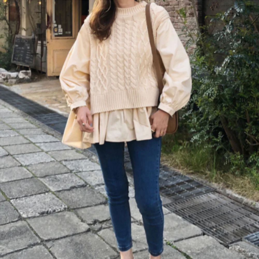 Women Fashion Korea Sweater Autumn Knitted Fake Two-piece Japanese Long Sleeve Tops Casual Loose Plain Female Pullover Jumper
Women Fashion Korea Sweater Autumn Knitted Fake Two-piece Japanese Long Sleeve Tops Casual Loose Plain Female Pullover Jumper