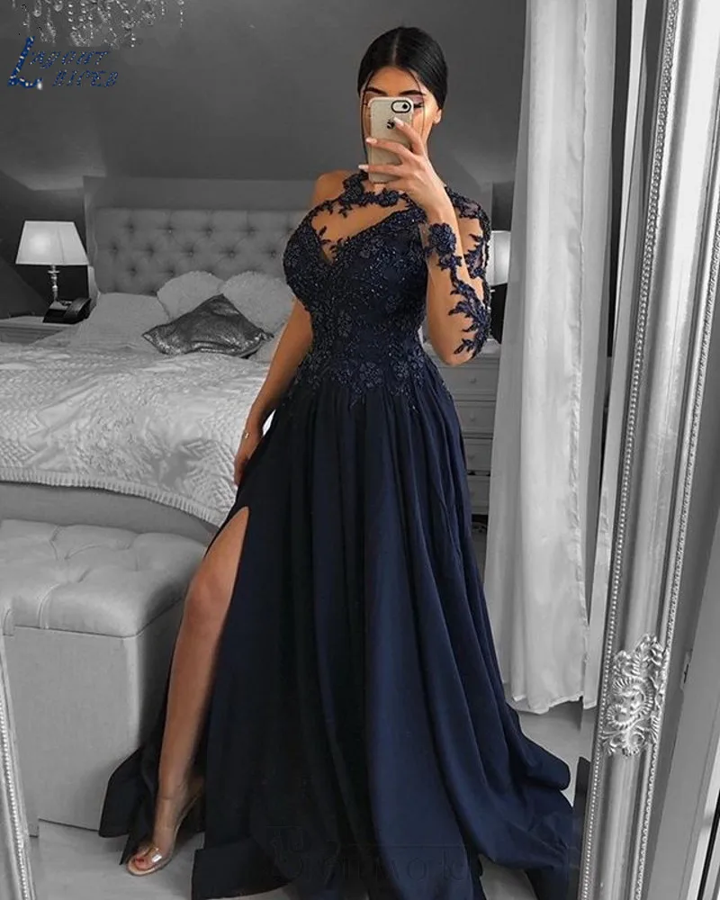 

Женское вечернее платье с длинным рукавом, темно-синее атласное ТРАПЕЦИЕВИДНОЕ ПЛАТЬЕ на одно плечо с разрезом и бусинами, бальное платье д...