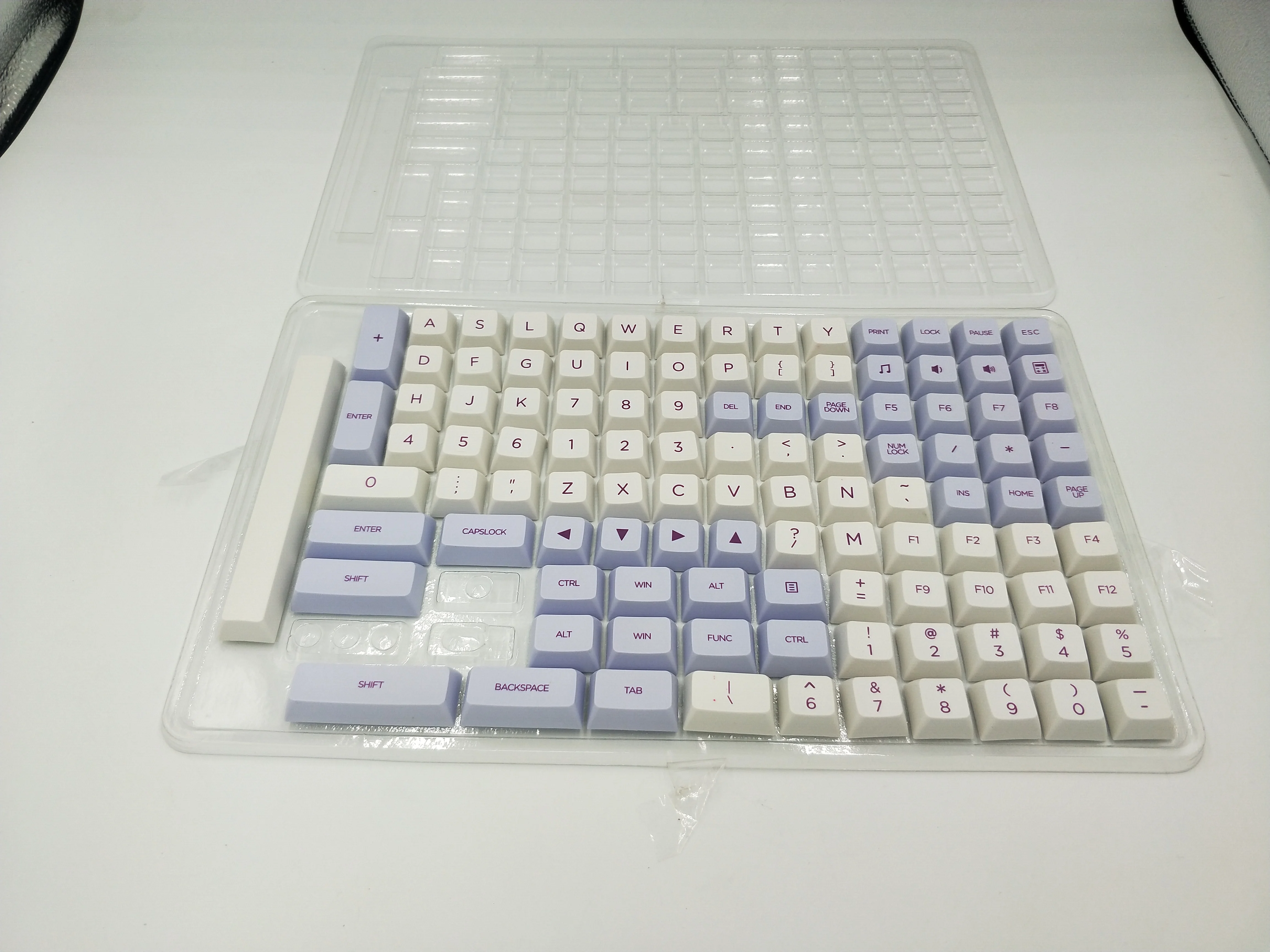 white and purple color XDAS profile keycap 108 dye sublimated Filco/DUCK/Ikbc MX switch mechanical keyboard keycap
white and purple color XDAS profile keycap 108 dye sublimated Filco/DUCK/Ikbc MX switch mechanical keyboard keycap