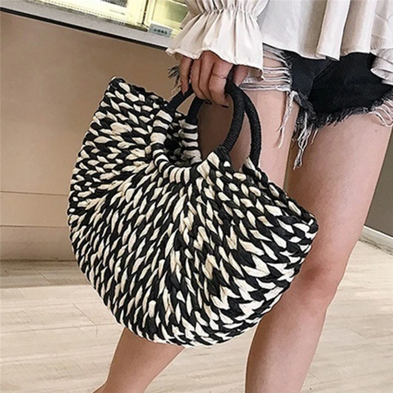 Women Handbag Rattan Wicker Straw Woven Half-round Bag Large Capacity Female Casual Travel Tote Fashion Bolsos Mimbres Paja
Women Handbag Rattan Wicker Straw Woven Half-round Bag Large Capacity Female Casual Travel Tote Fashion Bolsos Mimbres Paja