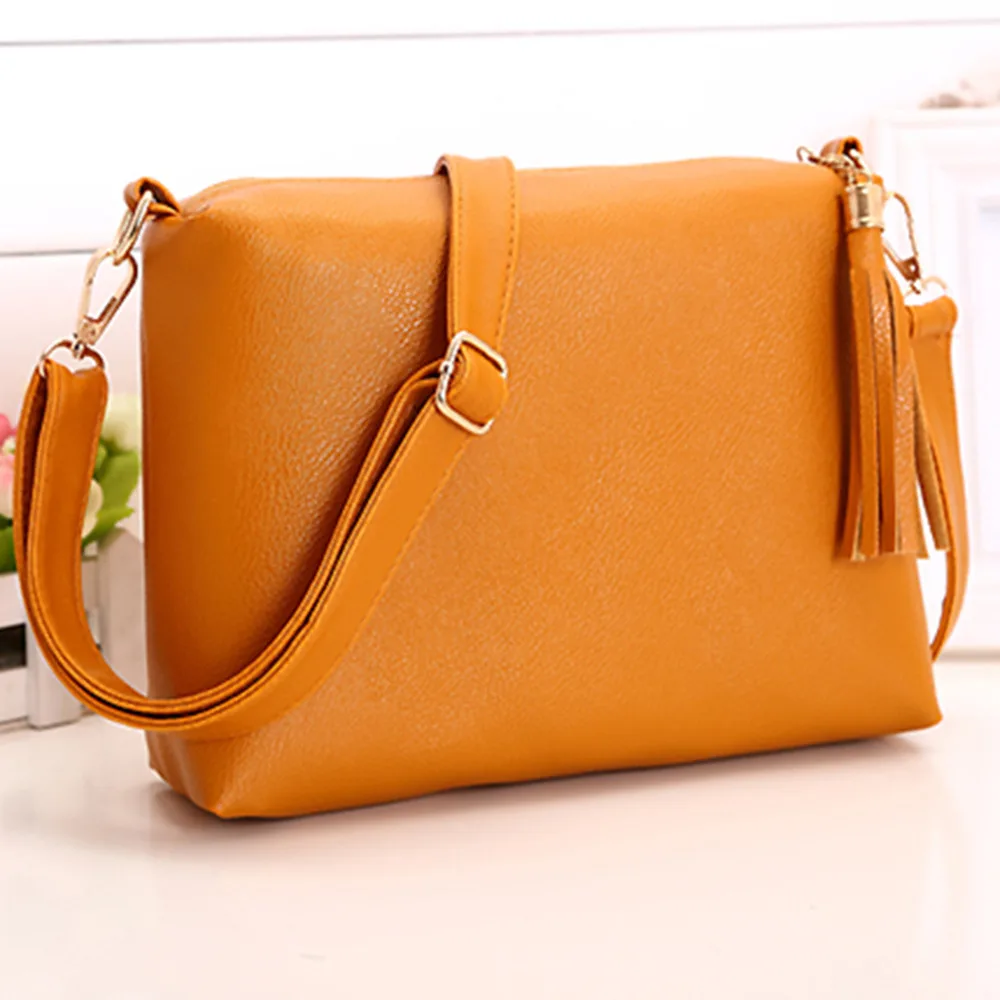 Women Bags PU Vintage Handbag Women Solid Colors Korean Shoulder Bags Female Tassel Luxury Design High Quality Crossbody Bag
Women Bags PU Vintage Handbag Women Solid Colors Korean Shoulder Bags Female Tassel Luxury Design High Quality Crossbody Bag