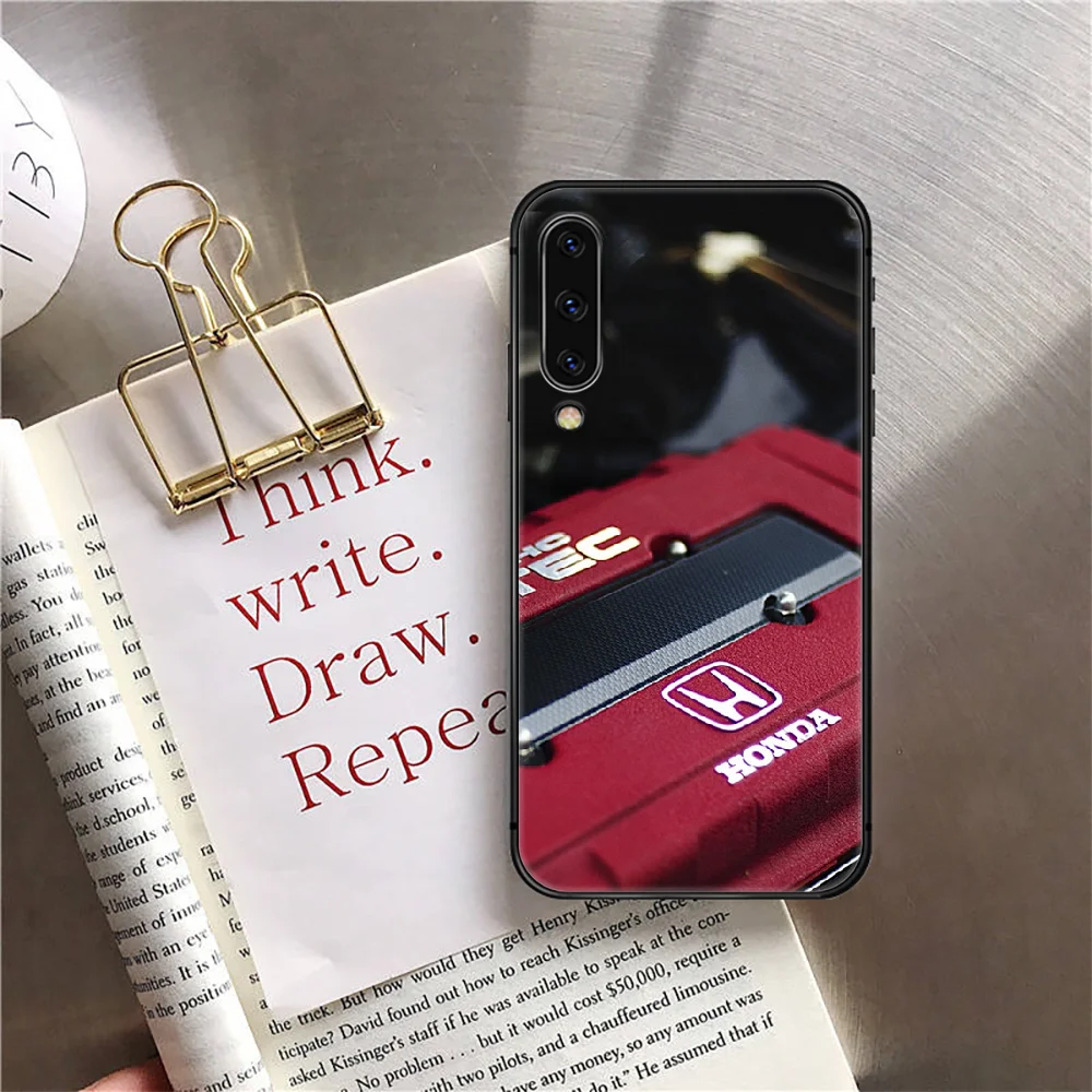 Type R Honda Car Civic Phone Case Cover For Samsung Galaxy A 3 5 7 10 20 20E 21S 30 30S 40 50 51 70 71 S Black Prime Cover
Type R Honda Car Civic Phone Case Cover For Samsung Galaxy A 3 5 7 10 20 20E 21S 30 30S 40 50 51 70 71 S Black Prime Cover