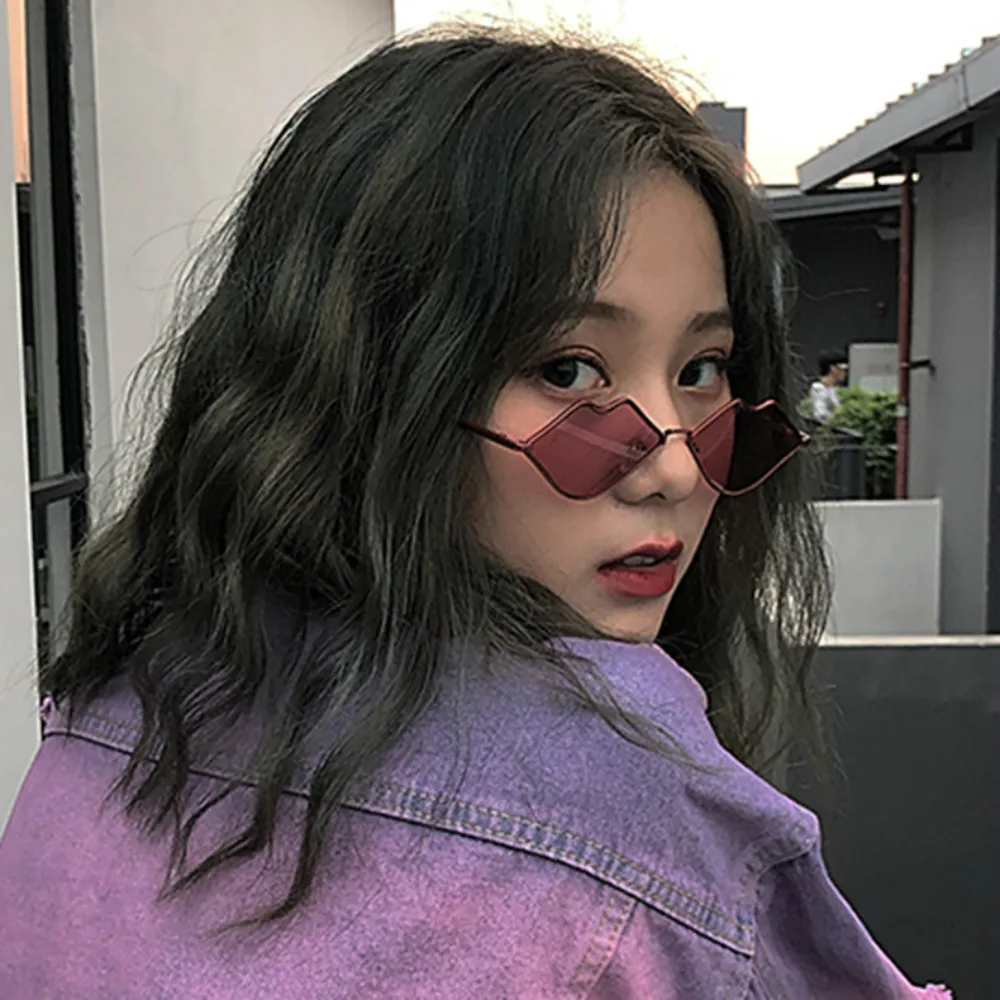 Soleil De Metal Sun Brand Femme Lips Retro Glasses Designer Women Frame Sunglasses
Soleil De Metal Sun Brand Femme Lips Retro Glasses Designer Women Frame Sunglasses