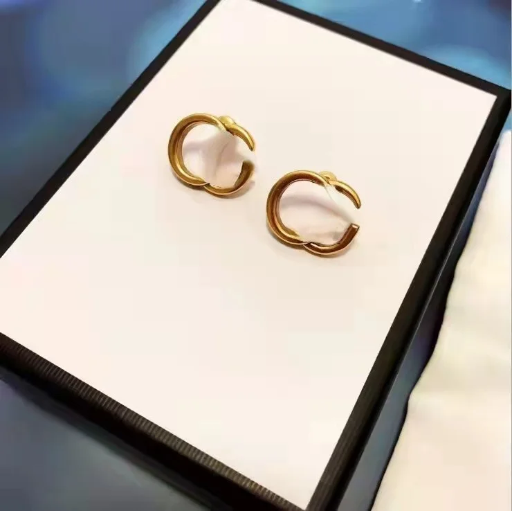Women's Simple Earrings Alphabet Letter Earrings European and American Frosty Style Earrings
Women's Simple Earrings Alphabet Letter Earrings European and American Frosty Style Earrings