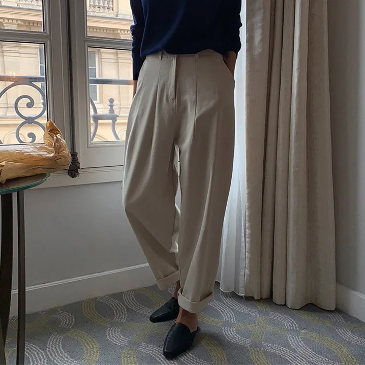 Korean Loose Casual Pants Women 2021 Minimalist Harem Pants Female High Waist Cotton Black Trousers Women 
Korean Loose Casual Pants Women 2021 Minimalist Harem Pants Female High Waist Cotton Black Trousers Women