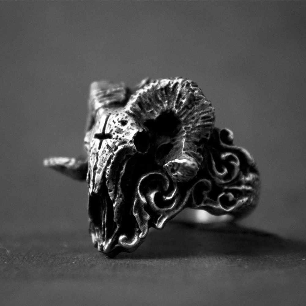 Fashion Punk Devil Ring For Men Hip Hop Rock Biker Stainless Steel Gothic Satan Ring Vintage Pagan Jewelry Gift Wholesale
Fashion Punk Devil Ring For Men Hip Hop Rock Biker Stainless Steel Gothic Satan Ring Vintage Pagan Jewelry Gift Wholesale