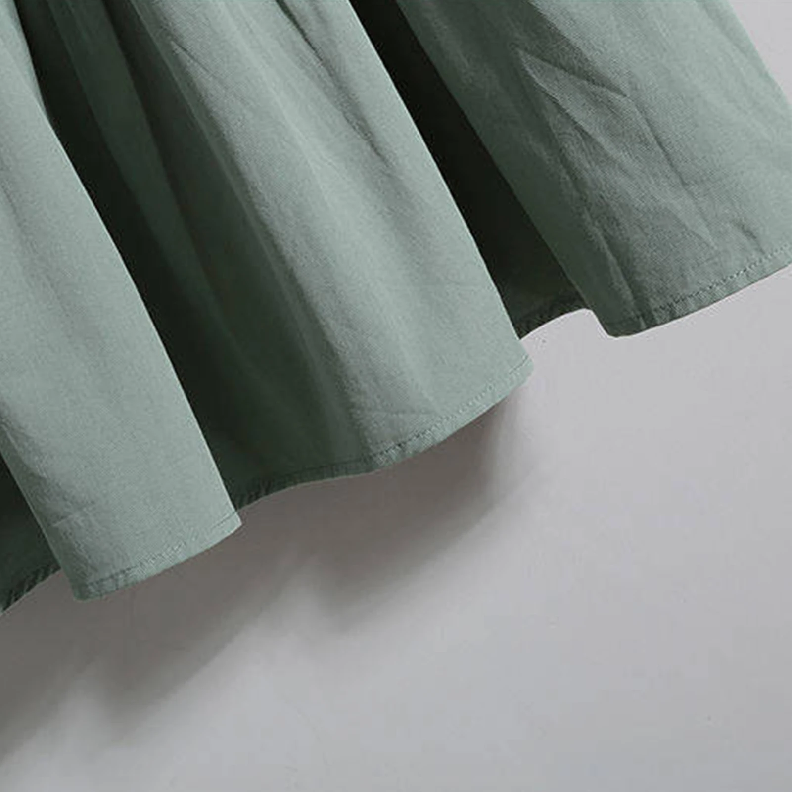 Women Short Sleeve O Neck Waist Tight Fake Two Piece Large Hem Knee-length Dress
Women Short Sleeve O Neck Waist Tight Fake Two Piece Large Hem Knee-length Dress