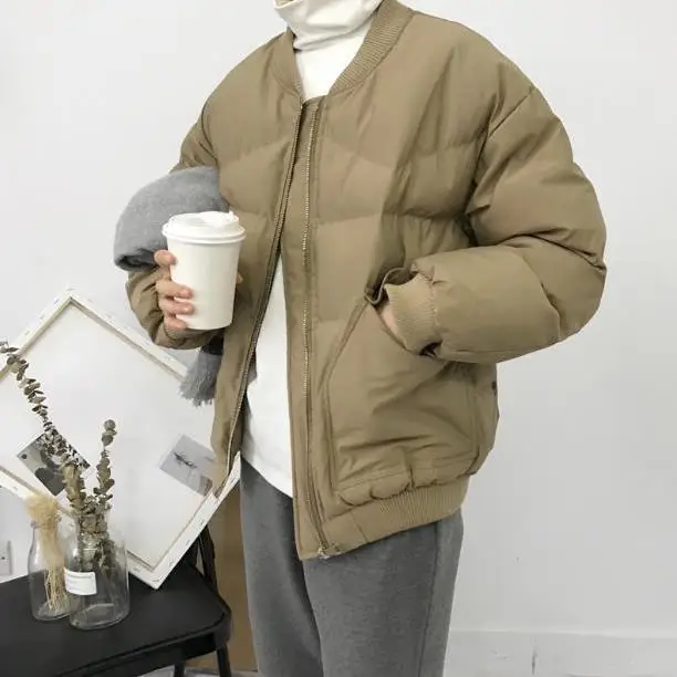 2021 Winter New Fashion Men's Warm Parkas Streetwear Cotton Coats Slim Male Jackets Windproof Padded Coat Mens Clothing B367
2021 Winter New Fashion Men's Warm Parkas Streetwear Cotton Coats Slim Male Jackets Windproof Padded Coat Mens Clothing B367