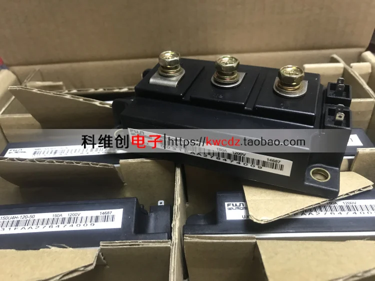 2MBI150U4H-120-50 IGBT 150A1200V 1piece Original 
2MBI150U4H-120-50 IGBT 150A1200V 1piece Original
