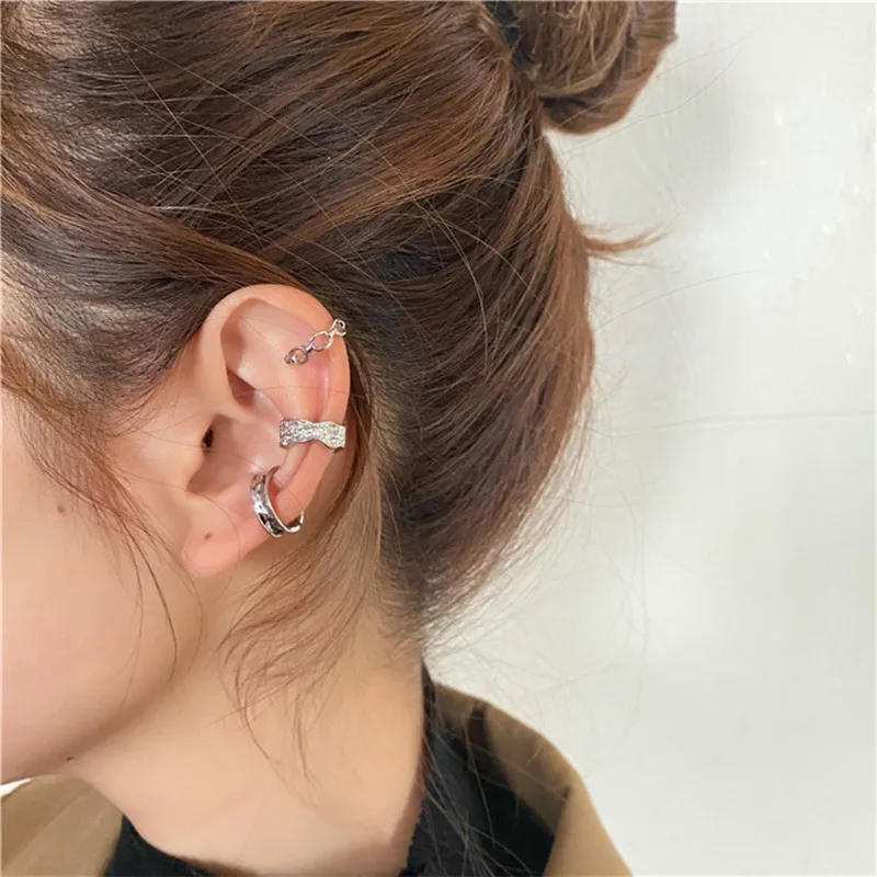 Ear bones three combination suit earrings clip south Korean web celebrity contracted temperament female small cold wind luxury s
Ear bones three combination suit earrings clip south Korean web celebrity contracted temperament female small cold wind luxury s
