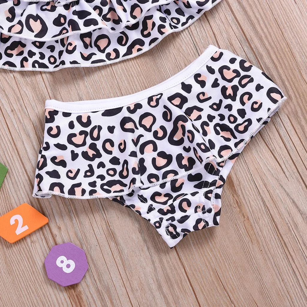 Kids Baby Bikinis Children Kids Girl Bikini Beach Leopard Print Swimsuit Shorts Swimwear Casual For Girl Set Swimwear
Kids Baby Bikinis Children Kids Girl Bikini Beach Leopard Print Swimsuit Shorts Swimwear Casual For Girl Set Swimwear