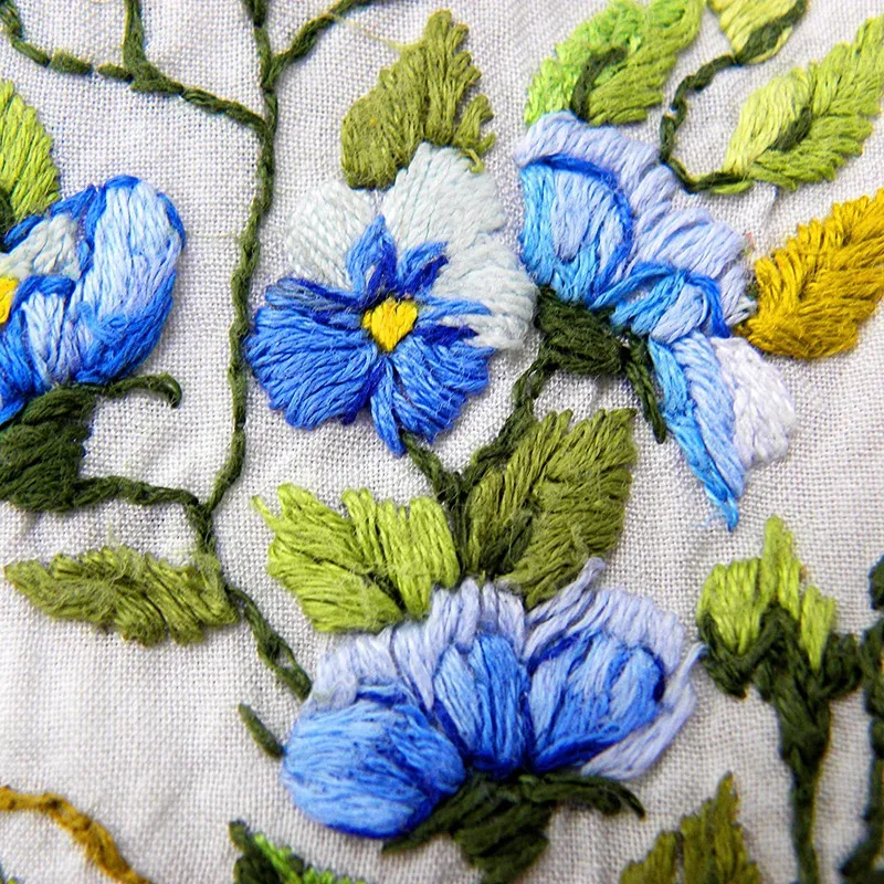 Embroidery Floss Set, 150 Colors Cross Stitch Friendship Bracelets Thread with Floss Bins and 37 Pcs Cross Stitch Tool
Embroidery Floss Set, 150 Colors Cross Stitch Friendship Bracelets Thread with Floss Bins and 37 Pcs Cross Stitch Tool