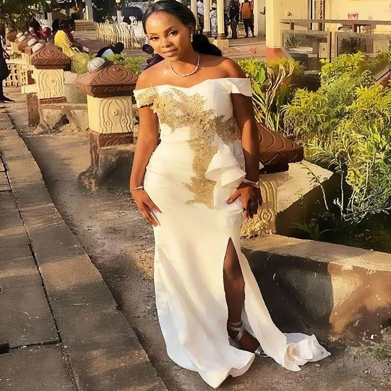 Женское атласное платье с юбкой-годе, длинное вечернее платье цвета слоновой кости с золотым кружевом и открытыми плечами, с разрезом, для т...
Женское атласное платье с юбкой-годе, длинное вечернее платье цвета слоновой кости с золотым кружевом и открытыми плечами, с разрезом, для т...