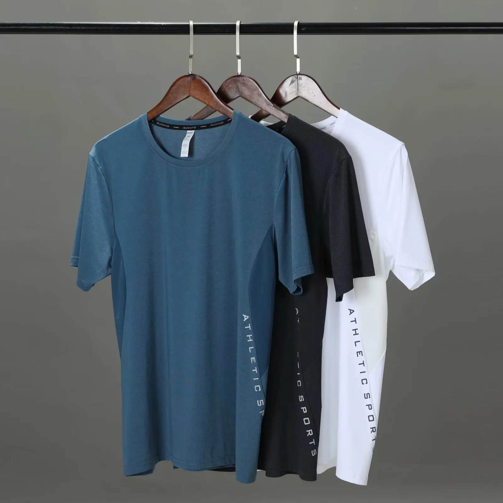 NEW Men Short sleeve short sleeve sports top Fitness Slim Sports T-shirt Male Tees Tops clothing Summer Running short sleeve
NEW Men Short sleeve short sleeve sports top Fitness Slim Sports T-shirt Male Tees Tops clothing Summer Running short sleeve