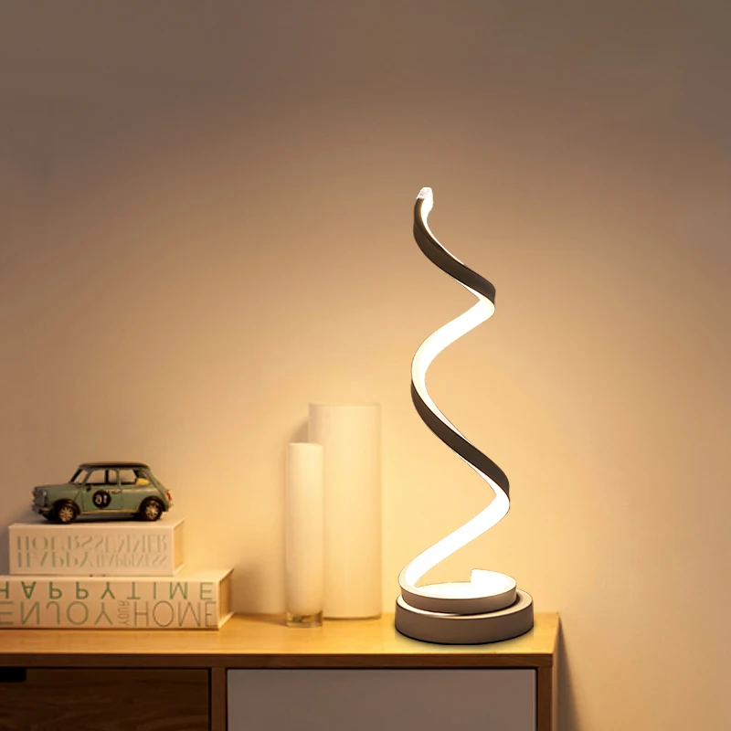 Table Lamp LED Bedroom Bed Reative Romantic Home Art Decoration Personality Living Room Smple Modern Desk Readingh Light
Table Lamp LED Bedroom Bed Reative Romantic Home Art Decoration Personality Living Room Smple Modern Desk Readingh Light