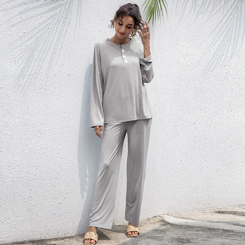 Women two pieces suit sets 2021 New casual soft pullovers and long pants home suit Loose comfortable knitted sets for Autumn
Women two pieces suit sets 2021 New casual soft pullovers and long pants home suit Loose comfortable knitted sets for Autumn