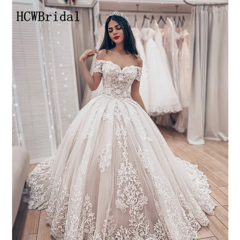 Кружевное бальное платье, свадебное платье с открытыми плечами и вырезом лодочкой, роскошное арабское свадебное платье на заказ
Кружевное бальное платье, свадебное платье с открытыми плечами и вырезом лодочкой, роскошное арабское свадебное платье на заказ