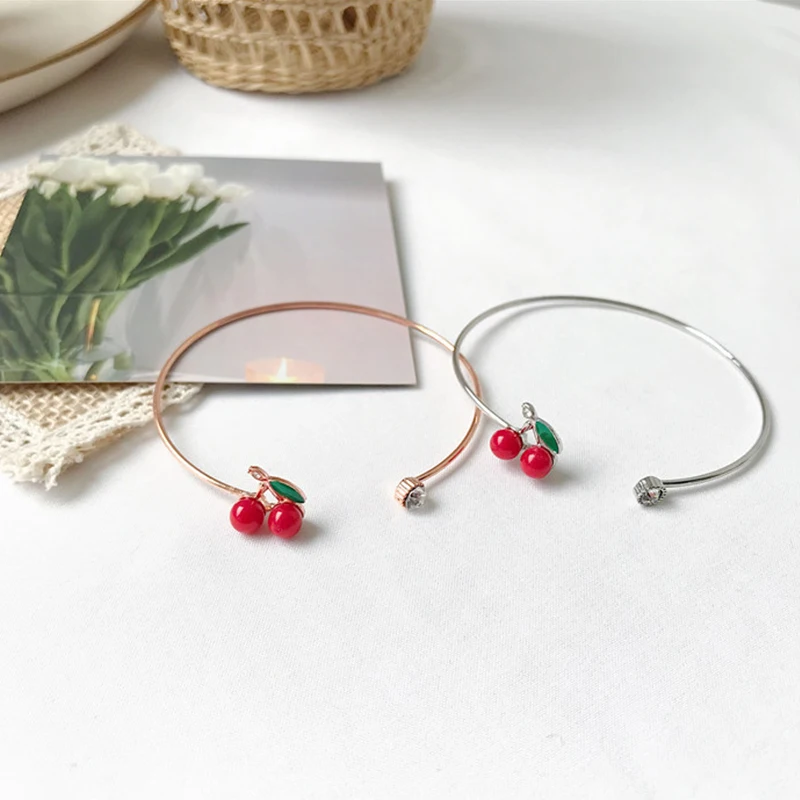 Cute Creative Girl Red Cherry Opening Bracelet Charming Lady Rose Gold Silver Color Bracelet Accessories Fashion Jewelry Gift
Cute Creative Girl Red Cherry Opening Bracelet Charming Lady Rose Gold Silver Color Bracelet Accessories Fashion Jewelry Gift