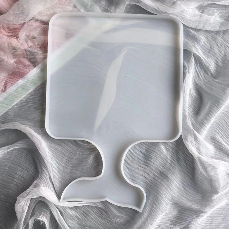 2021 New DIY Fish Tail Handle Tray Epoxy Resin Mold Serving Plate Board Silicone Mould
2021 New DIY Fish Tail Handle Tray Epoxy Resin Mold Serving Plate Board Silicone Mould
