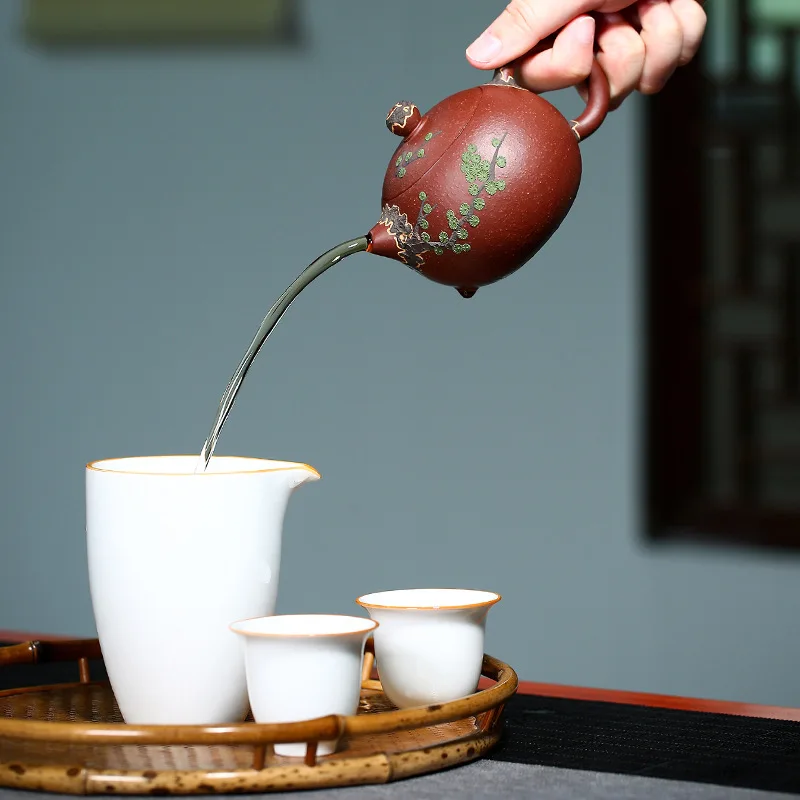 Songying Xishi teapot Yixing purple clay teapot
Songying Xishi teapot Yixing purple clay teapot