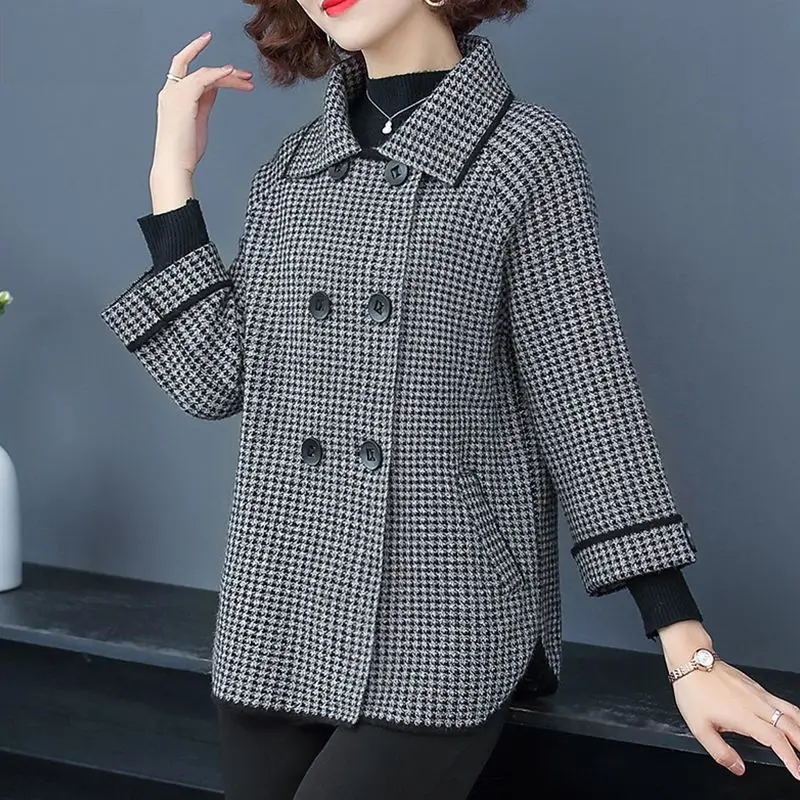 Mother Spring Woolen Jacket 2021 New Fashion Casual Loose Knitted Sweater Women's Outwear Plus Size Double Breasted Warm Coats
Mother Spring Woolen Jacket 2021 New Fashion Casual Loose Knitted Sweater Women's Outwear Plus Size Double Breasted Warm Coats