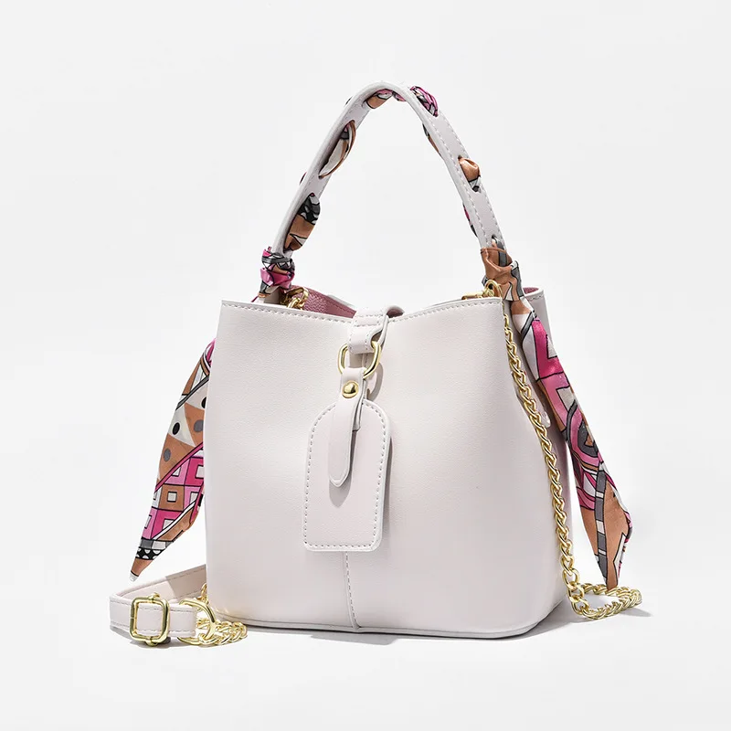 Scarf Chain Bucket Bag Female Luxury Brand Designer's 2021 New Trend Korean Fashion Aesthetic Women Crossbody PU Leather Handbag
Scarf Chain Bucket Bag Female Luxury Brand Designer's 2021 New Trend Korean Fashion Aesthetic Women Crossbody PU Leather Handbag