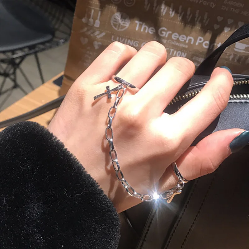 Hiphop/Rock Metal Geometry Circular Punk Rings Set Opening Index Finger Accessories Buckle Joint Tail Ring for Women Jewelry
Hiphop/Rock Metal Geometry Circular Punk Rings Set Opening Index Finger Accessories Buckle Joint Tail Ring for Women Jewelry