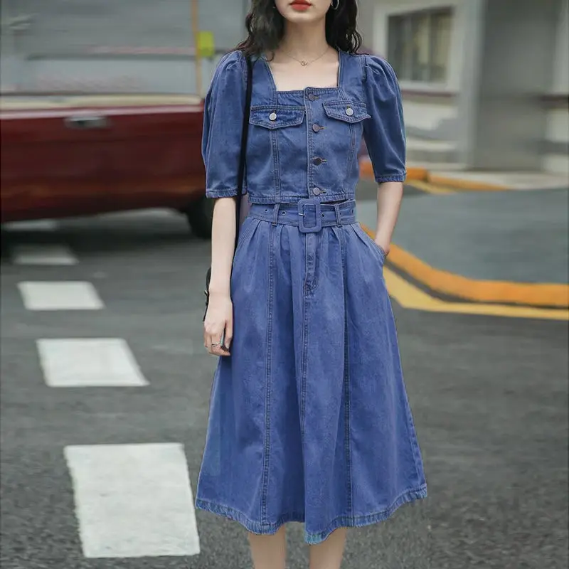 Vintage Fashion Women Jeans Short Sleeve Top +Skirts Sets Straps Tops Buttons Denim Skirt Suits for Woman New 2021
Vintage Fashion Women Jeans Short Sleeve Top +Skirts Sets Straps Tops Buttons Denim Skirt Suits for Woman New 2021