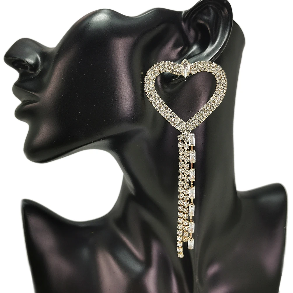 Romantic Alloy Heart Shaped Dangle Earrings For Women Statement Rhinestone Long Tassel Earrings Party Fashion Jewelry 2022 New
Romantic Alloy Heart Shaped Dangle Earrings For Women Statement Rhinestone Long Tassel Earrings Party Fashion Jewelry 2022 New