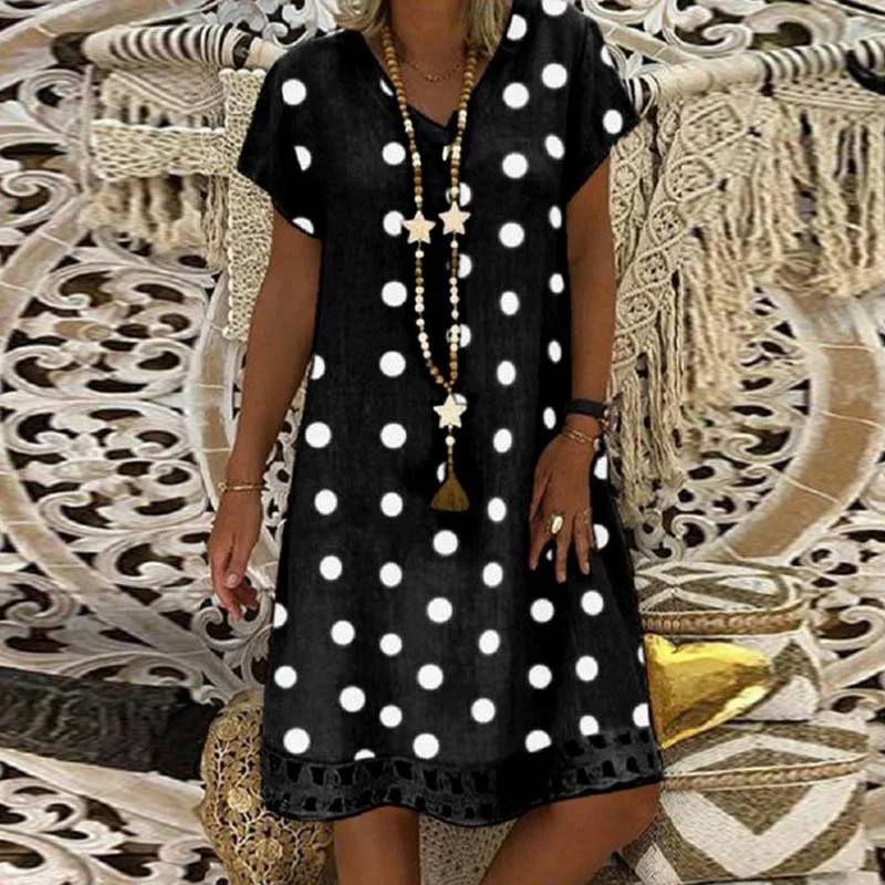 Womens Short Sleeve Summer Casual Printed Short Dress Female Dress V-neck Solid Color Natural Loose Short Dress Plus Size 5XL
Womens Short Sleeve Summer Casual Printed Short Dress Female Dress V-neck Solid Color Natural Loose Short Dress Plus Size 5XL