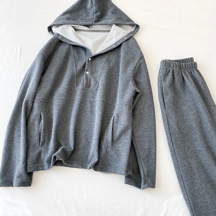 New Women Pants Two Piece Sets Autumn Hooded Sweatshirt And Straight Pants Outfit Woman Tracksuits Ladies Casual Sportsuits 
New Women Pants Two Piece Sets Autumn Hooded Sweatshirt And Straight Pants Outfit Woman Tracksuits Ladies Casual Sportsuits