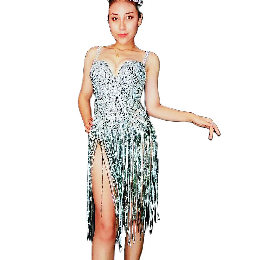 Sparkly Diamond Silver Fringe Women Bodysuit Nightclub Pole Dance Costume Singer Performance Stage Wear Sleeveless Halter Romper
Sparkly Diamond Silver Fringe Women Bodysuit Nightclub Pole Dance Costume Singer Performance Stage Wear Sleeveless Halter Romper
